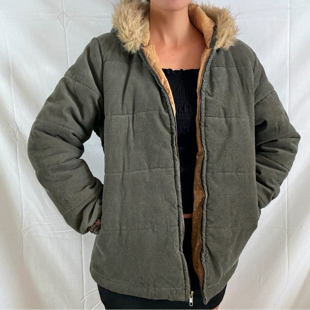 Vintage 90s Y2K Olive green Roxy corduroy fur hooded jacket coat puffer indie